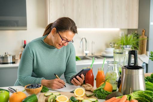 Balancing Act: The Role of Proper Nutrition in Maintaining a Busy Lifestyle